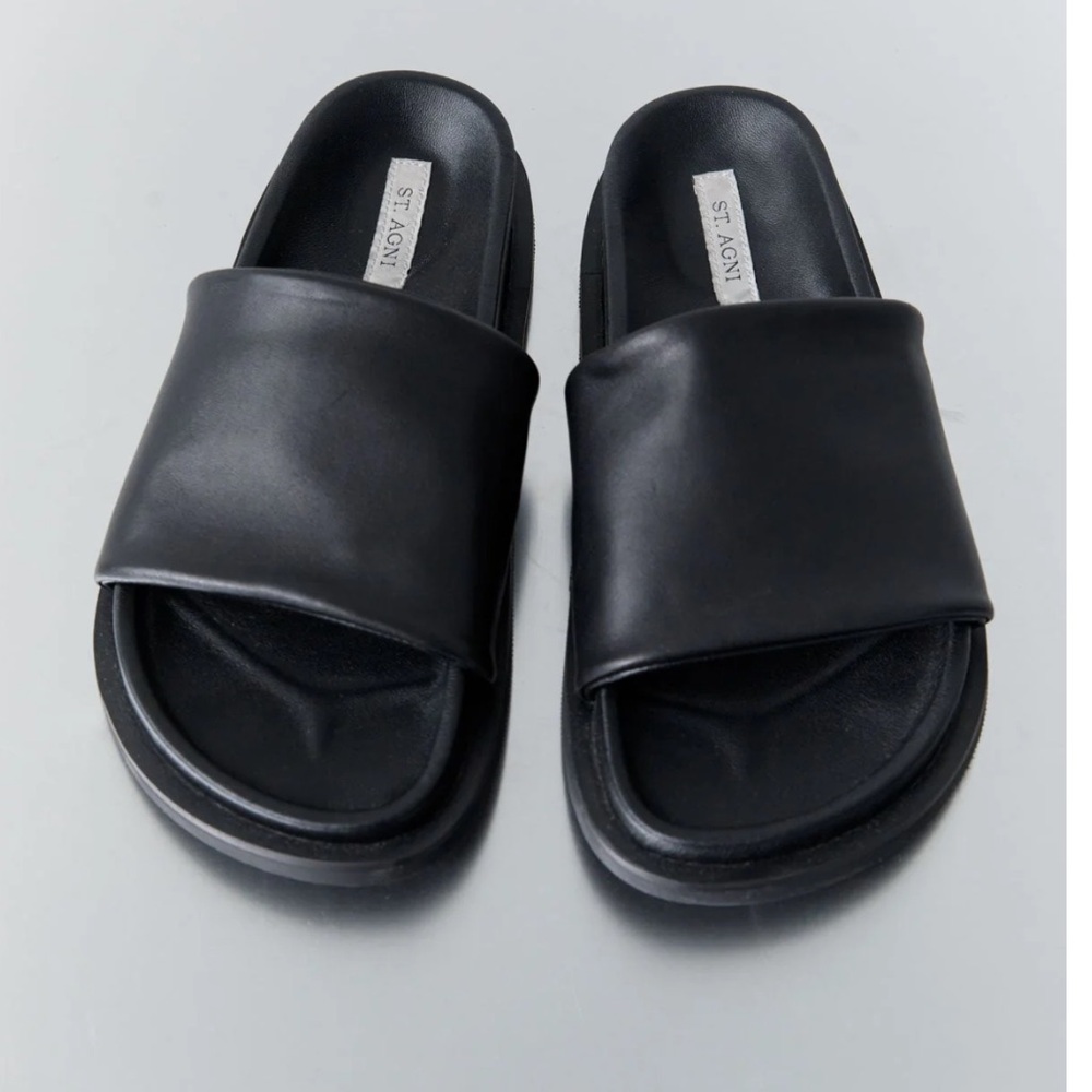 St. Agni Leather slide